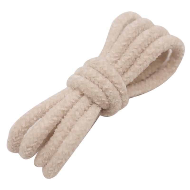 Plátěné tenisky Kurokin ze 70. let s nadýchanými kulatými semišovými tkaničkami