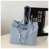 Urban Minimalist Tote Bag For Women Large Capacity Summer Pu Travel With Zipper Closure