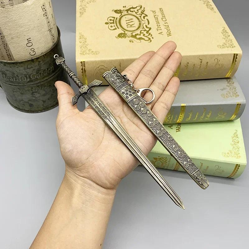 22cm Spada Grande del Cavaliere Bandito Anello delle Armi Metalliche ER Modello Replica Autentica del Gioco Lega di Zinco Decorazione da Collezione Giocattolo