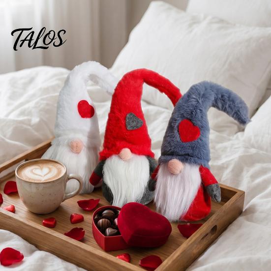 Holiday Gift Ornaments Christmas Faceless Doll Ornament, Plush Gnome Decoration for Home, Xmas Polyester Hanging Decor Figurine with Heart Cap,