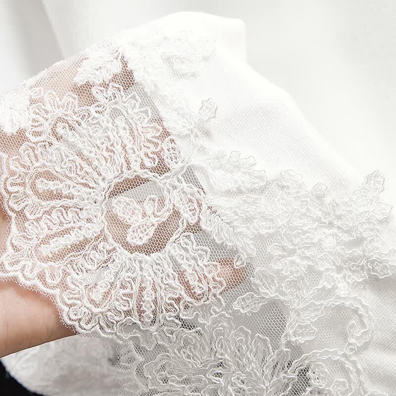 Women's Lace Splice Slim Fit Short Sleeve T-Shirt