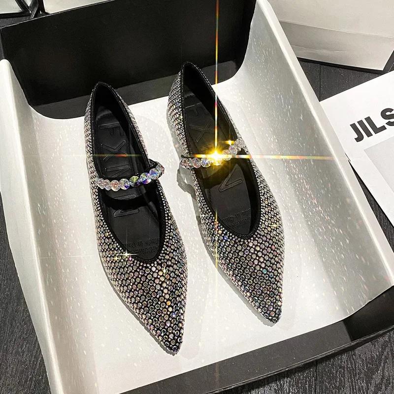 Brand New Women Flat Shoes Fashion Bling Rhinestone Pointed Toe Mary Jane Shoes Girl Slip-on Loafers Big Size