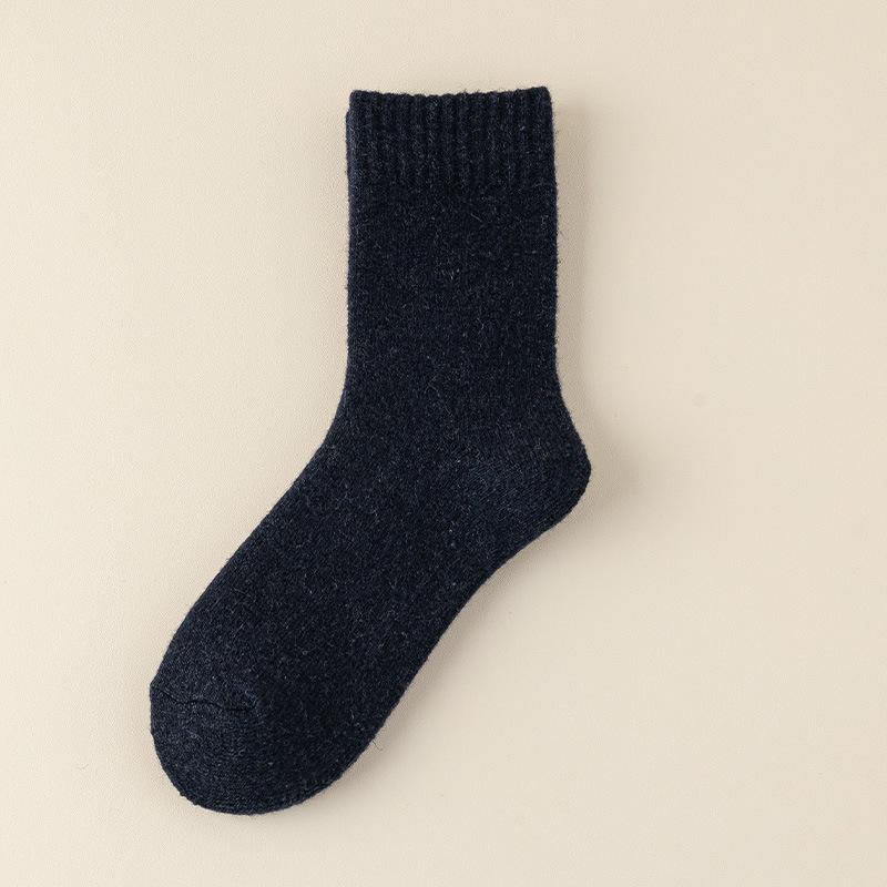 Men's Wool Fleece-lined Mid-Calf Socks for Autumn & Winter, Cold-Proof, Thick & Warm, Solid Color