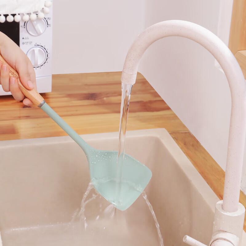 Kang Ba He Beechwood Silicone Spatula