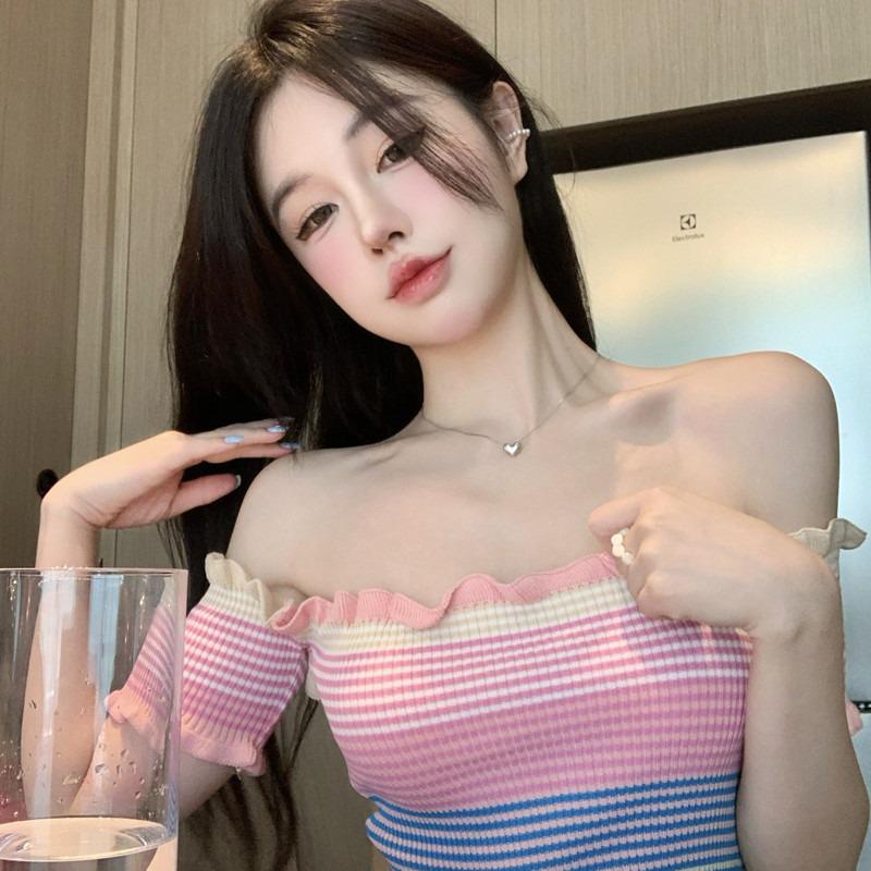 Women's Off-the-Shoulder Striped Knit Tee: 2024 Slim-Fit Summer Design