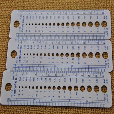Knitting Accessories Needle Gauge Inch Sewing Ruler Tool Cm 2-10Mm Size Measure