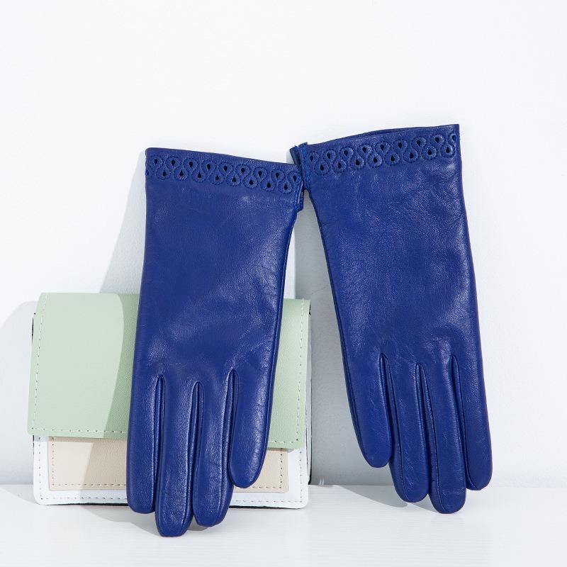 Ladies Sheepskin Gloves Classic Solid Color Versatile Leather Spring Velvet Lining Cycling Driving Gloves Autumn