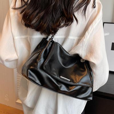2025 Women's Casual Soft Leather Large Capacity Chain Shoulder Crossbody Bag