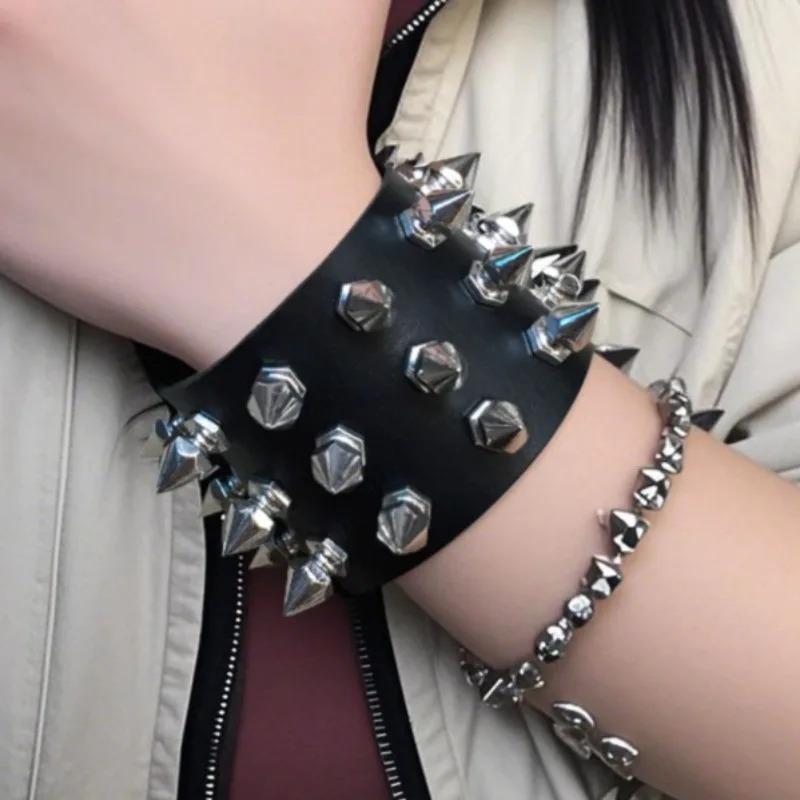 Punk Exaggerated Bracelets with Pointed Nails and Rivets Three Rows of PU Leather Bracelet Bar Accessories Women's Bracelets