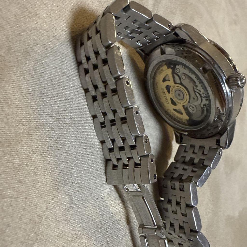 [USED] SEIKO Presage White Automatic Watch with Strap Back