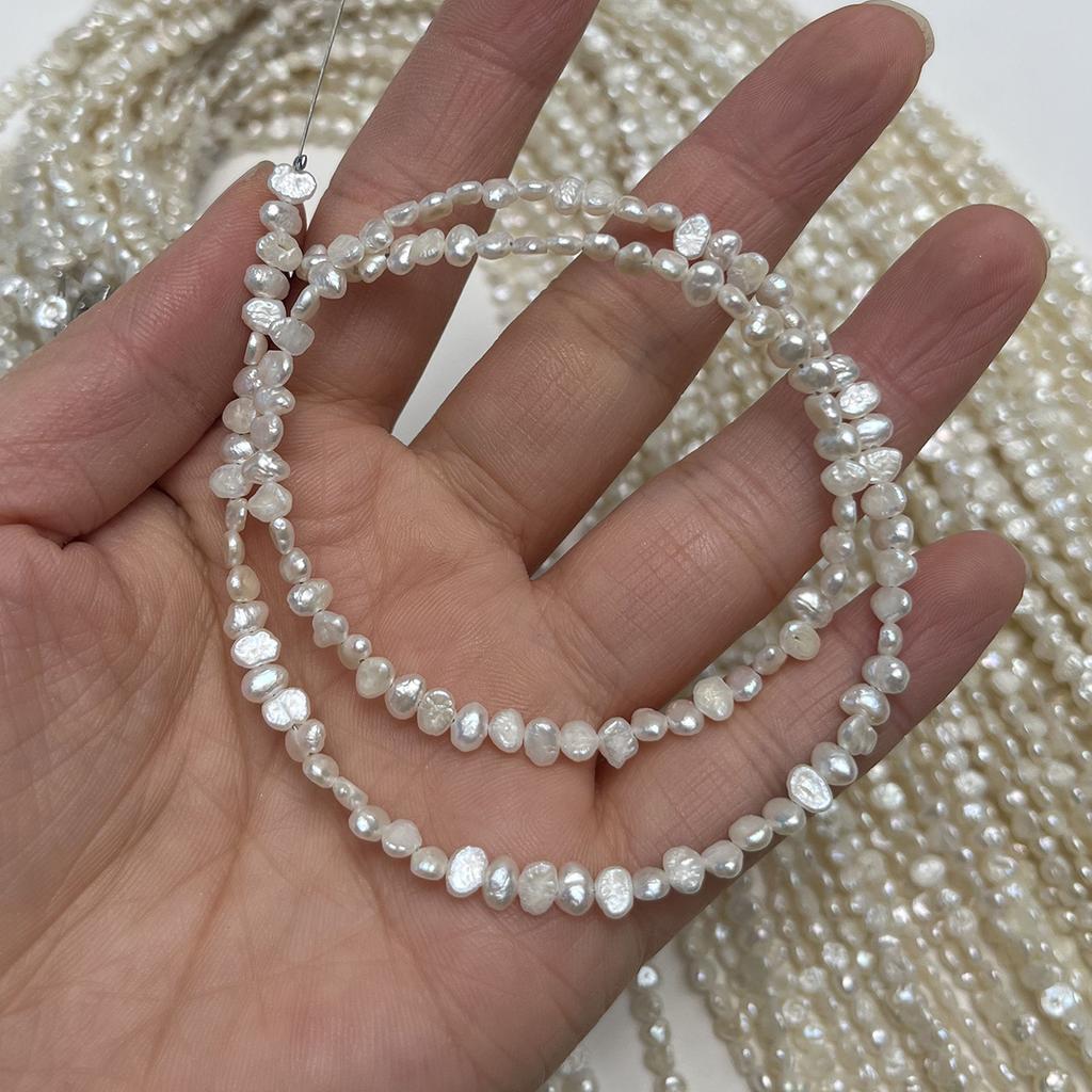 1String Mini White Natural Shell Mother of Pearl Beads, Boho Double-Sided Light Beads, 3-5mm, for DIY Jewelry Making, Perfect Love Wedding Craft, 36cm