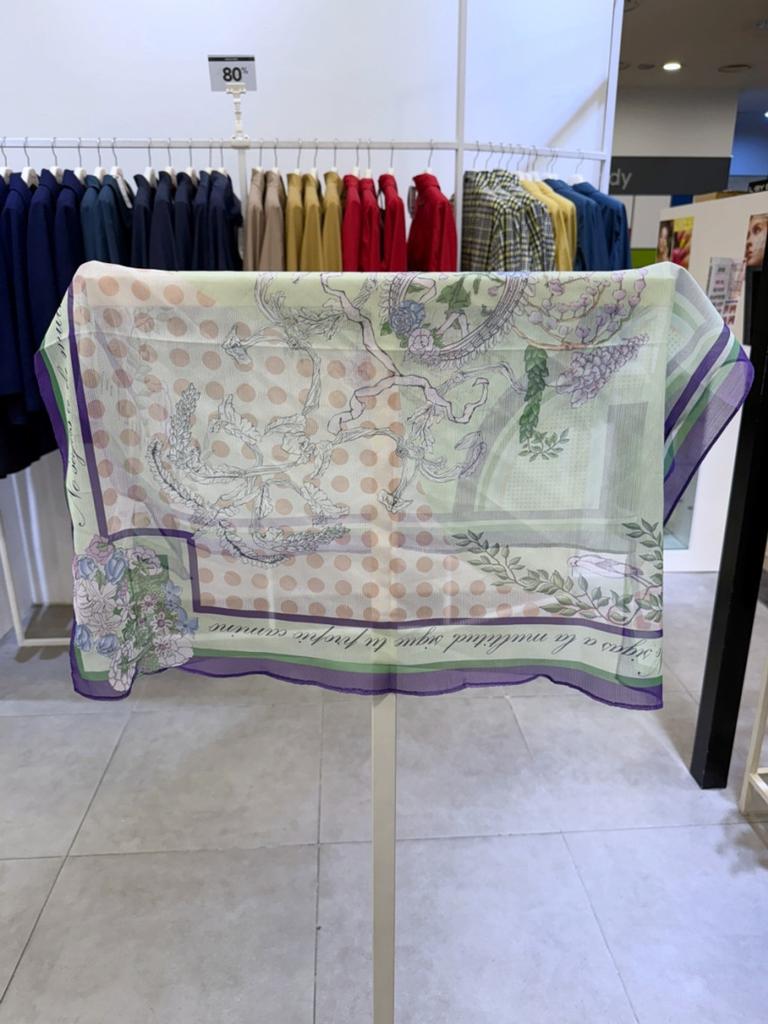 Crocodile Lady Square Pattern Scarf CLDMF1103