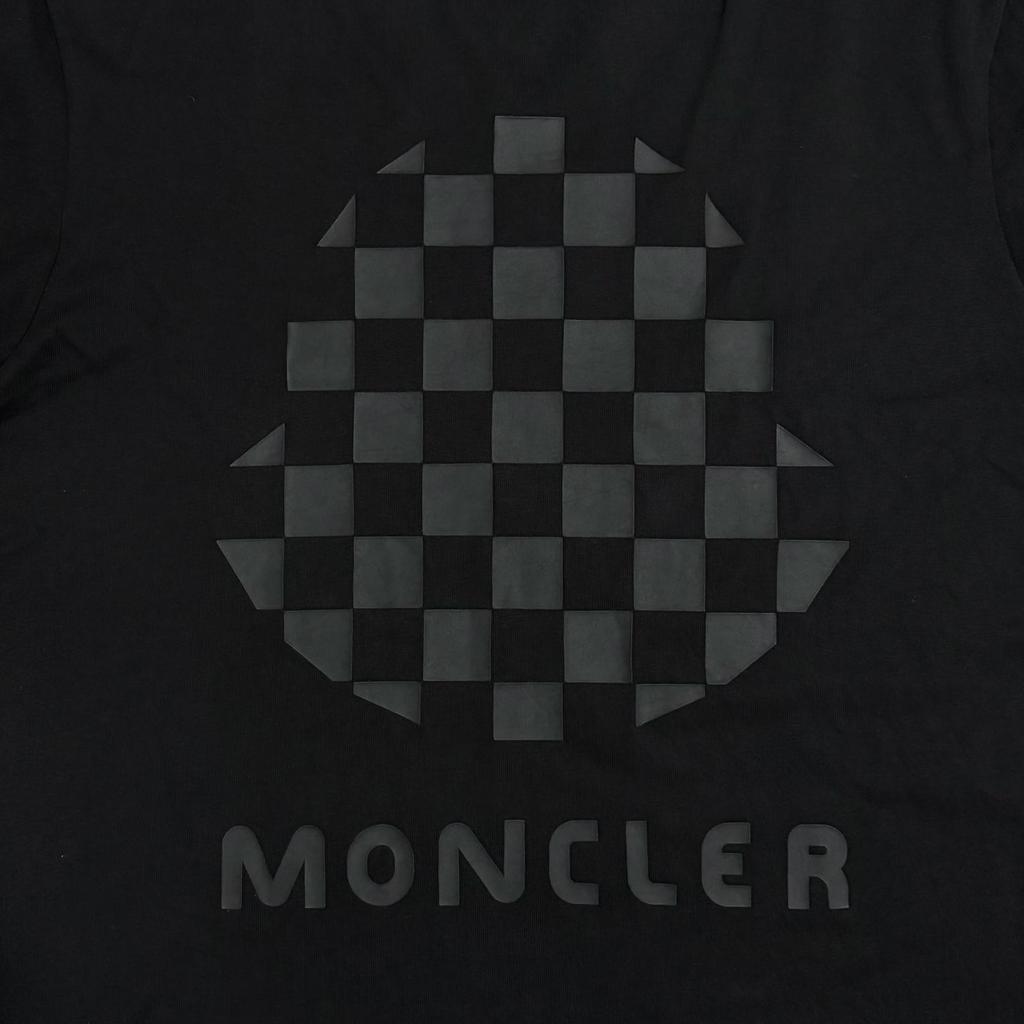 Used MONCLERShort sleeve T-shirt black mens