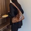 2025 Trendige Schultertasche mit Polka Dots und Nieten – Modische Tragetasche im europäischen und amerikanischen Stil