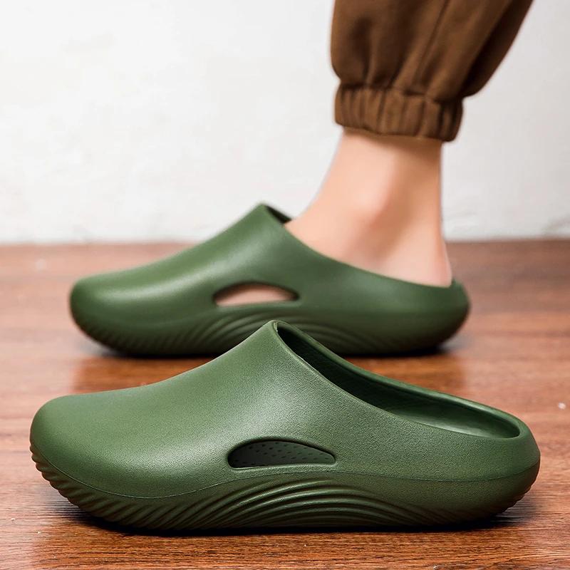 WaterProof Men Slippers Non-slip Chef Shoes Breathable Slip on Home Casual Slippers Lightweight Beach Sandals Male Garden Clogs