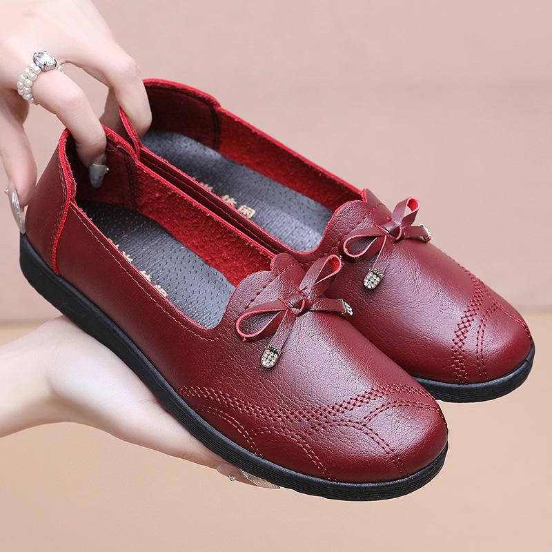 

Новая весенняя обувь, одинарная обувь, обувь на мягкой подошве, кожаная обувь, женская обувь среднего и пожилого возраста, плоская, нескользящая, весенне-осенняя обувь, обувь для пожилых 41