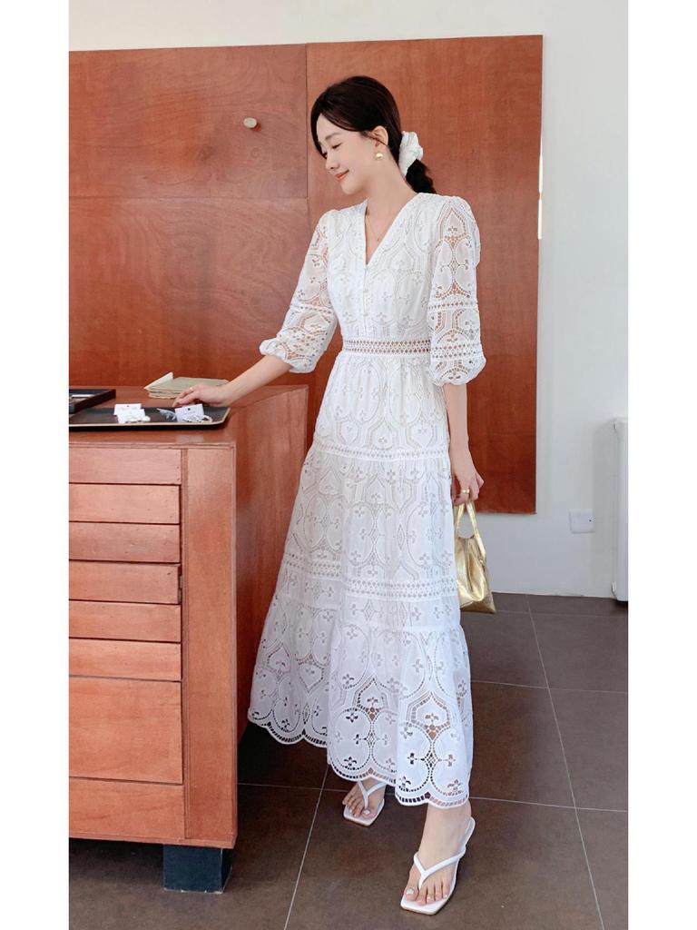 Elegant V-neck Puff Sleeve Crochet Hollow Summer Dress - 2025 Collection (A6809)