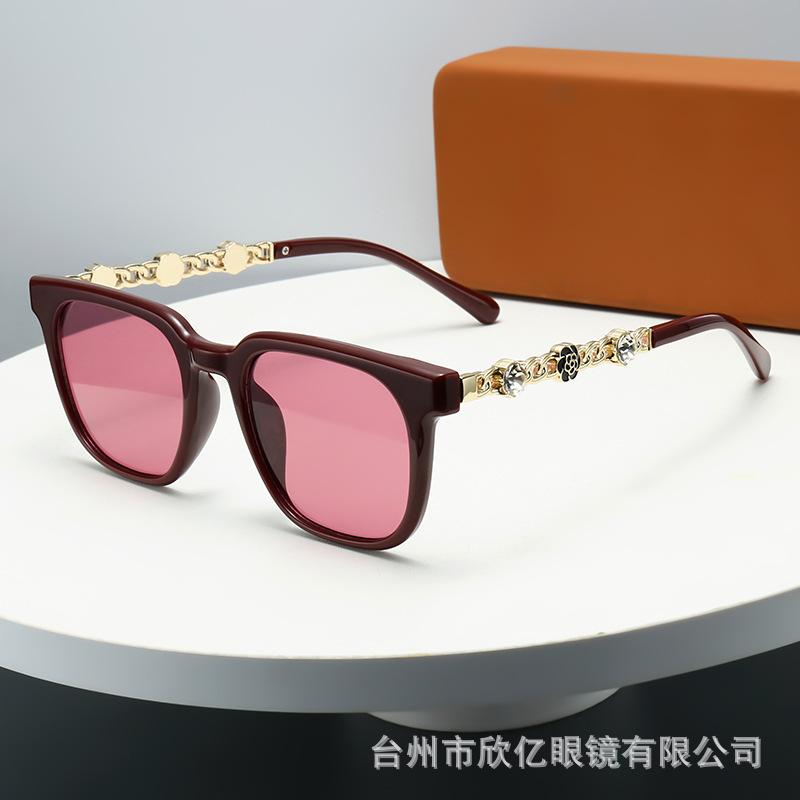 New retro camellia with diamonds, high-end sense small fragrant style women's sunglasses, anti-ultraviolet sunglasses tide