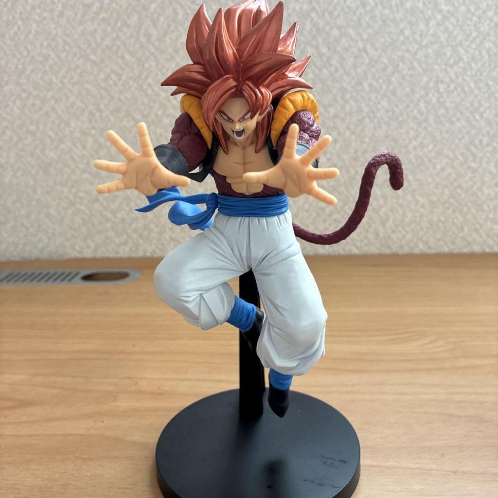 [USED] Dragon Ball Figure Attack Pose