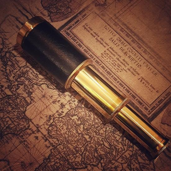 Marine Messing Teleskop mit Holzkiste Taschenkleines Spionglas Maritim Steampunk Geschenk für Sammler