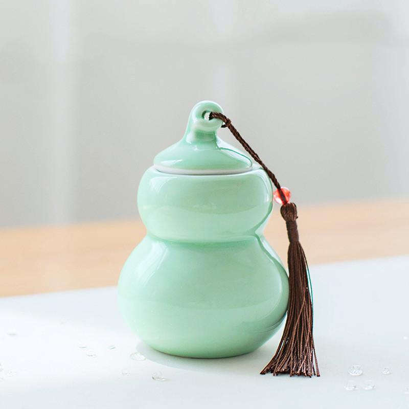 Portable Color celadon gourd tea caddy sealed storage tank travel Tea Boxes Ceramic tea tin containers coffee canister Candy jar 8x11.3cm  200ml