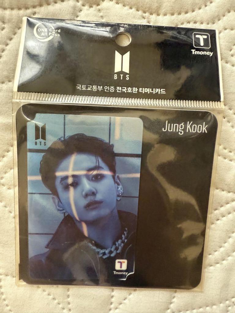 [USED] BTS Jungkook Trading Card Is Super Cool