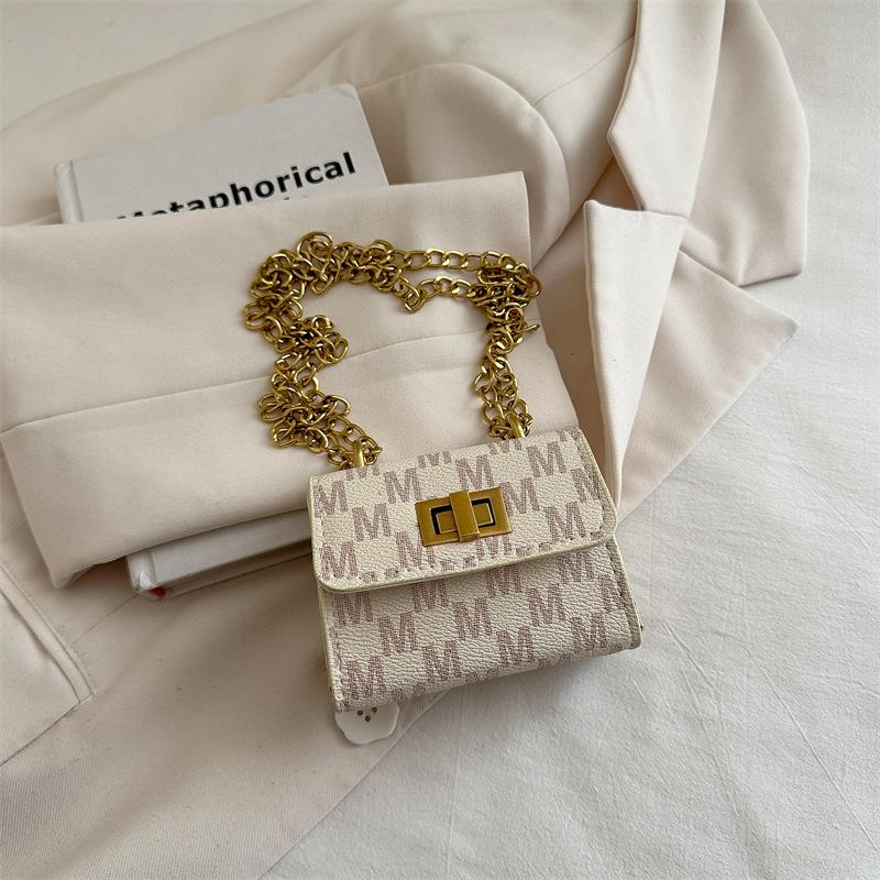 2025 spring new fashion shoulder bag casual chain small square bag women's fashion personalized beautiful messenger bag