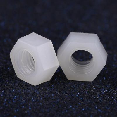 100 pezzi M2M8 Dadi Esagonali in Nylon Filettatura Metrica Fastener Esagonale Ferramenta Professionale Bianco(M3)
