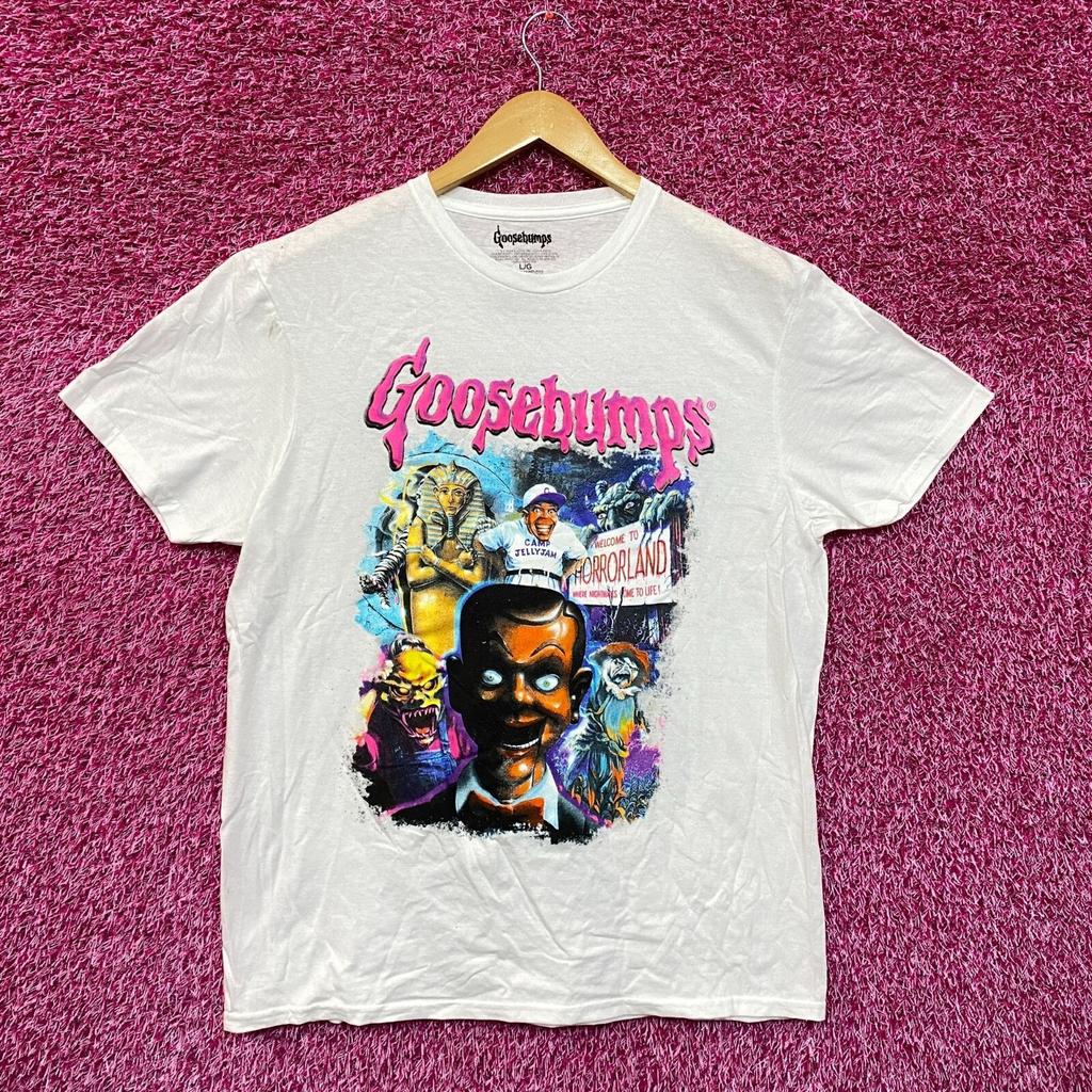 Goosebumps RL Stine Horror Series Cover Art Collage Tee Large