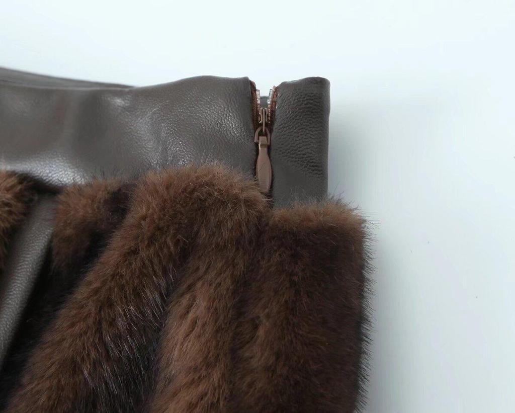 2024 Winter Women's European & American Style Faux Fur Mini Skirt