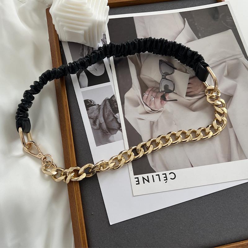 

Elegant Metal Chain Belt For Women In Versatile Black And Gold Design Perfect For Coats Black Gold Chain