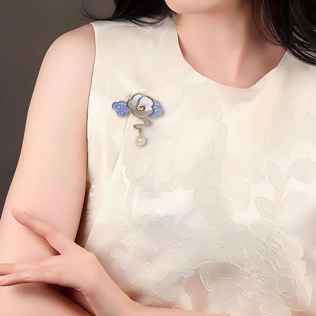 New National Style Auspicious Cloud Fritillary Brooch Femininity Pearl Corsage Light Luxury Niche Design Pin Suit Accessories
