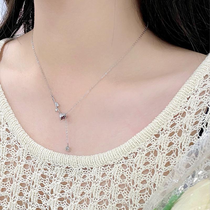 Tulip Tassel Necklace Is Exquisite, Luxurious, High-end, Delicate, Fairy Style Collarbone Chain, New Style