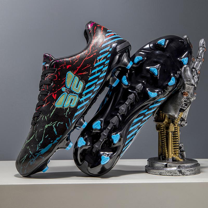 New Men Soccer Shoes Match Football Boots Non-Slip Grass Cleats Futsal Sneakers High-quality Hot-selling Indoor High-top Outdoor