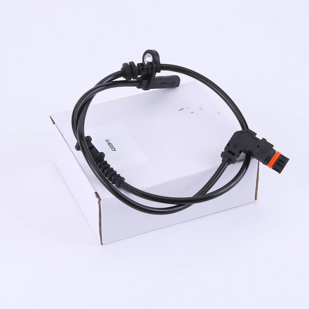 For C-class W204 C204 S204 ABS Wheel Speed Sensor Front Wheel Replaces 17210015010 2049052905