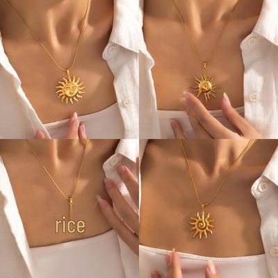 Women's Greek Sun Totem Necklace - High-End Titanium Steel Clavicle Chain, Light Luxury Fashion Jewelry.