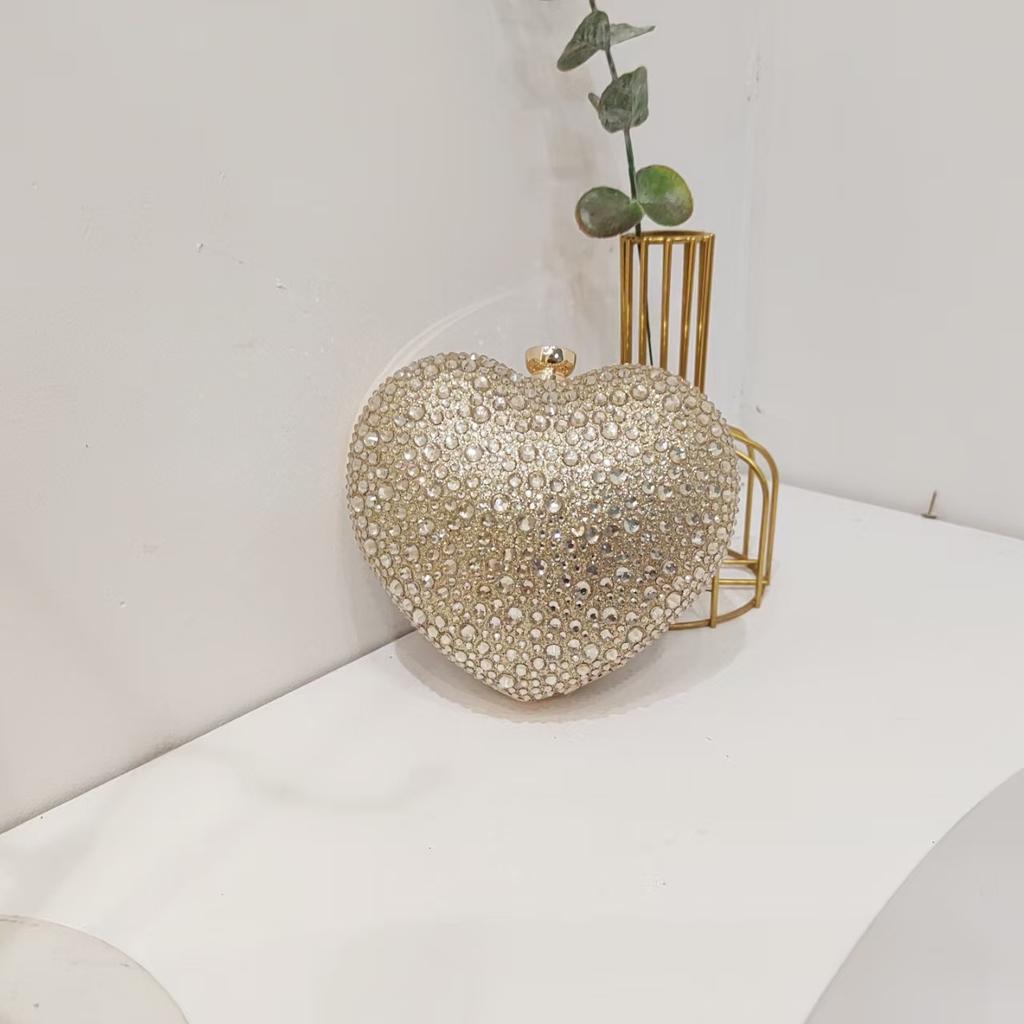 Women Heart Shaped Clutch Handbag Wedding Party Evening Bag Mini Chain Purse Cocktail Prom Tote Shoulder Bag