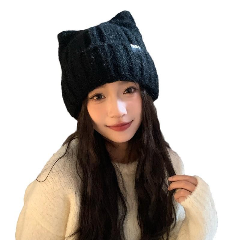 Bonnet Doux Oreilles de Chat en Tricot Laine - Confortable, Coupe-vent & Élégant pour Femmes