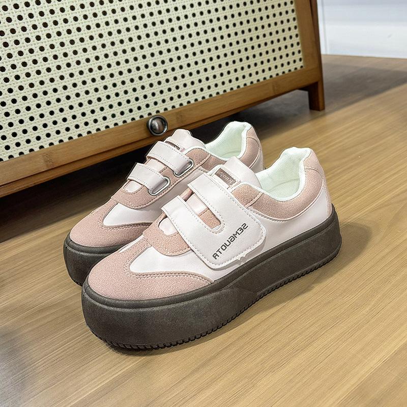 Dopamine~ Velcro thick baseplate shoes female students versatile design sense casual little white shoes 2025 new ins