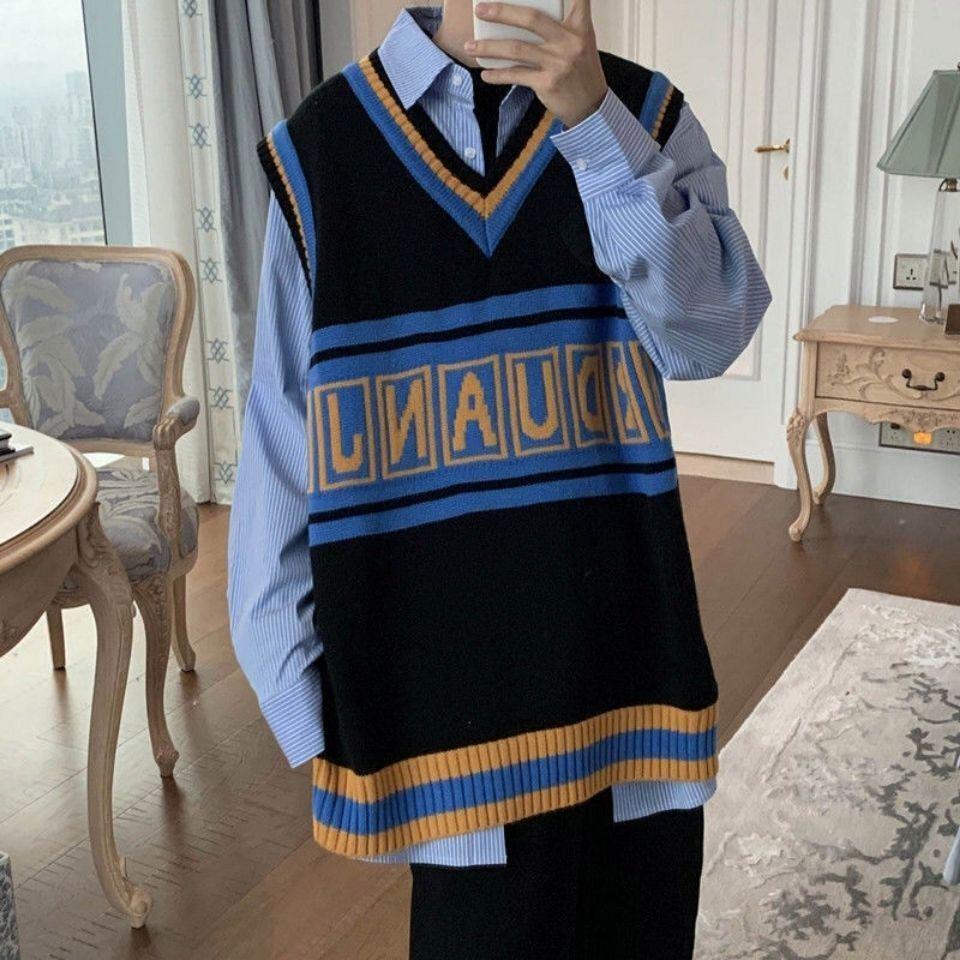 

Men s V-Neck Sleeveless Sweater: Korean Style Loose Knit Pullover Vest for Spring and Autumn – Trendy, Versatile Student Wear. M чорний