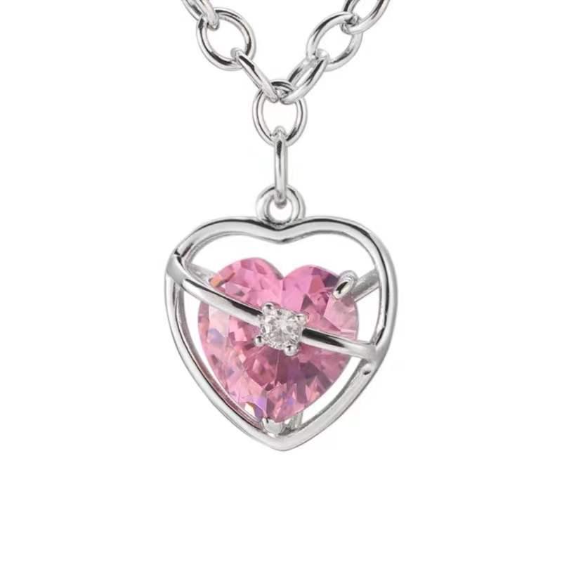 Sweet Design Pink Diamond Heart Necklace for Women - Stylish, Light Luxury, Versatile Clavicle Chain