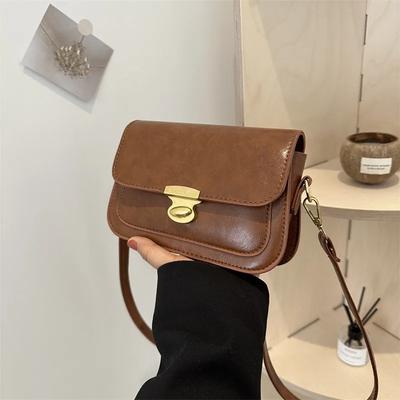 Retro Saddle Bag for Women Feminine Crossbody Bag Luxury Texture Shoulder Bag Simple Designer New