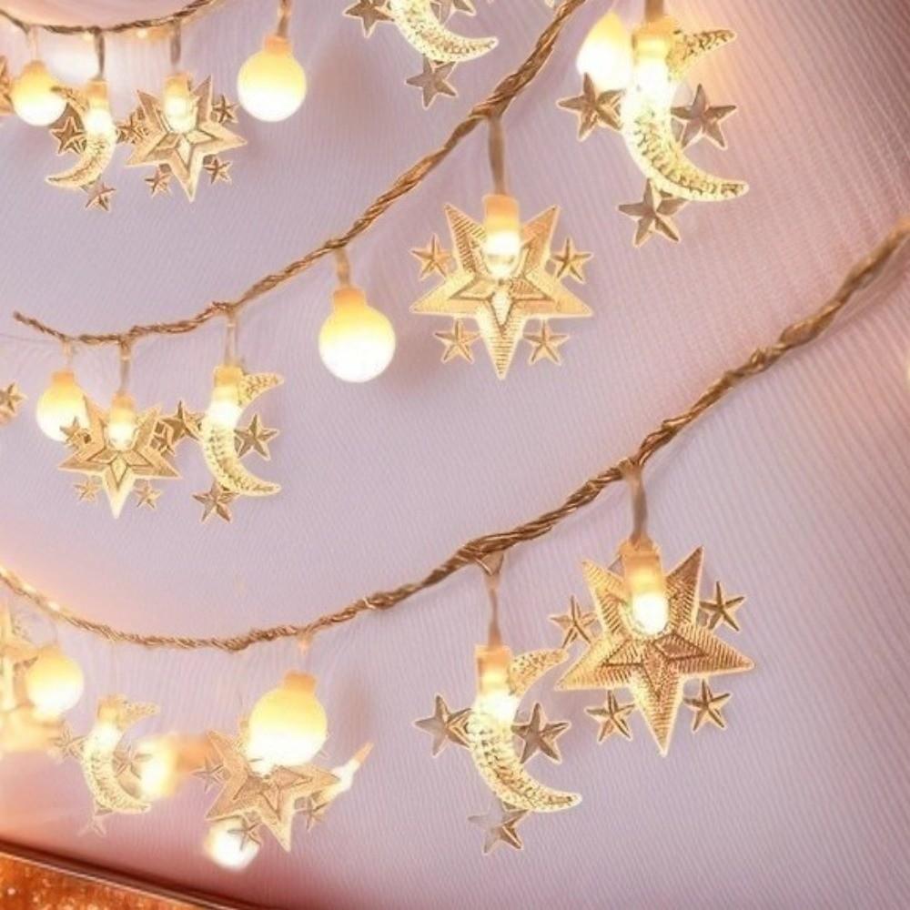 Plastic Moon Star Lamp Moon Decoration LED Curtain Light LED String Lights  Party Decoration
