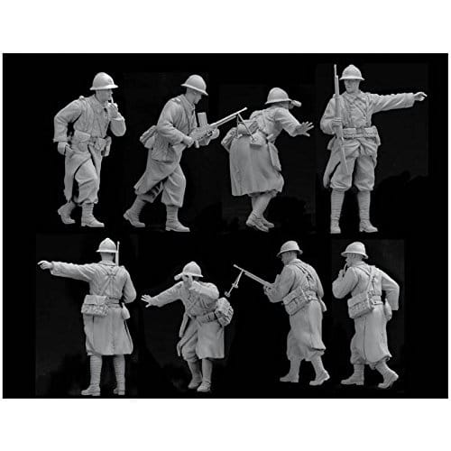 Platz 1/35 Scale World War II French Army Infantry, Sedan 1940 Plastic Model Kit DR6738