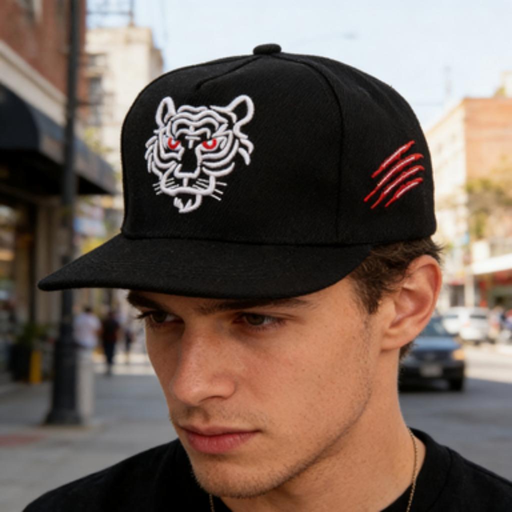 Tiger Embroidery Flat Brim Baseball Cap For Men Women Hip Hop Snapback Hat Adjustable Streetwear Trucker Caps
