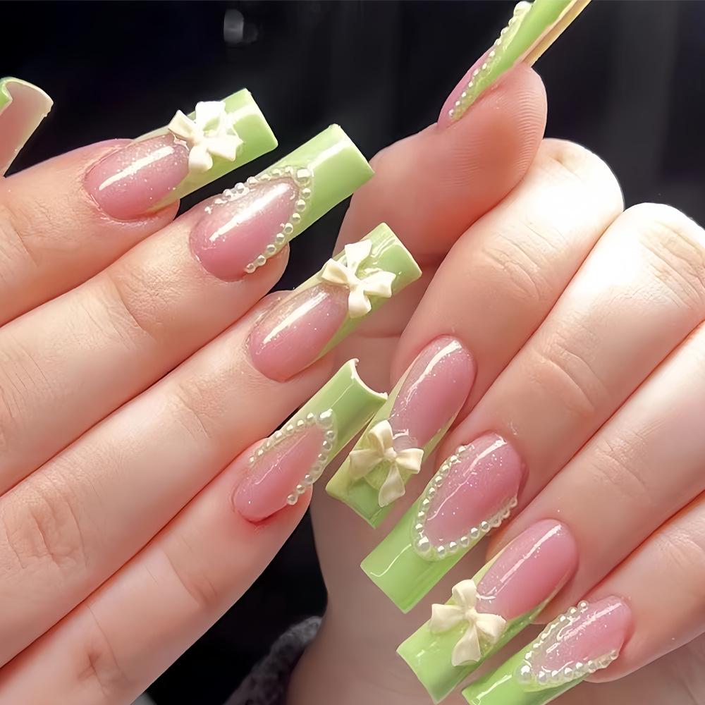 

European & American Green 3D Butterfly Pearl False Nails Nail Stickers