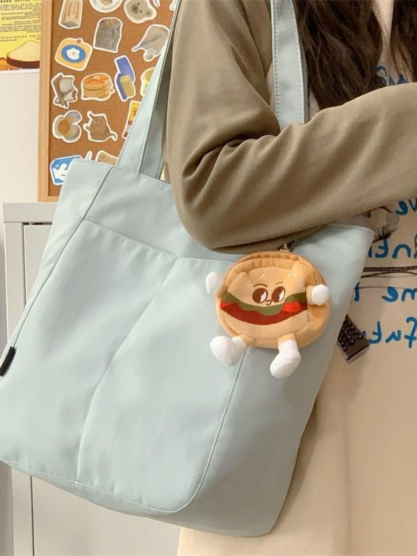 Nylonväska för kvinnor med magnetstängning och flera fickor för dagligt bruk