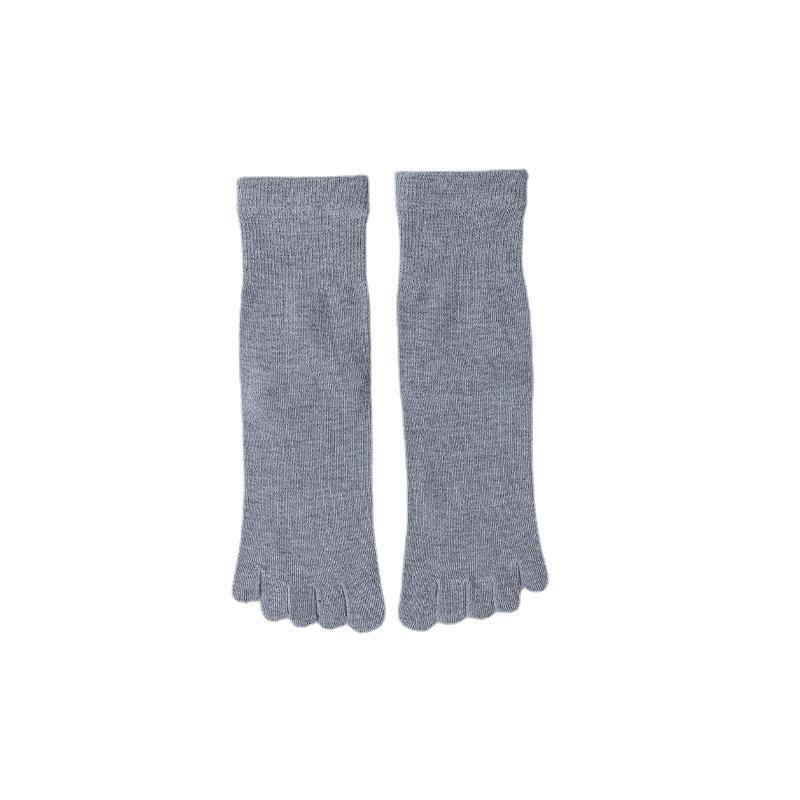 Unisex All-Season Cotton Split-Toe Five-Finger Socks - Breathable, Solid Color, Mid-Tube for Sports and Leisure.