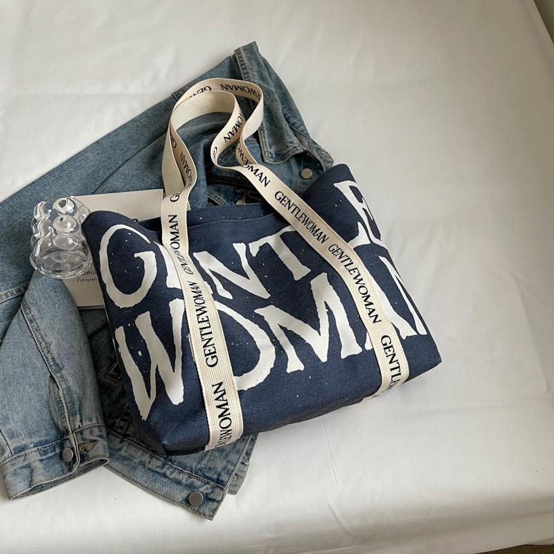 

Thai Gentlewoman Alphabet Canvas Bag Women 2024 New Fashion All-match Handbag Shoulder Crossbody Bag Street Style Large Tote Bag темно-синий