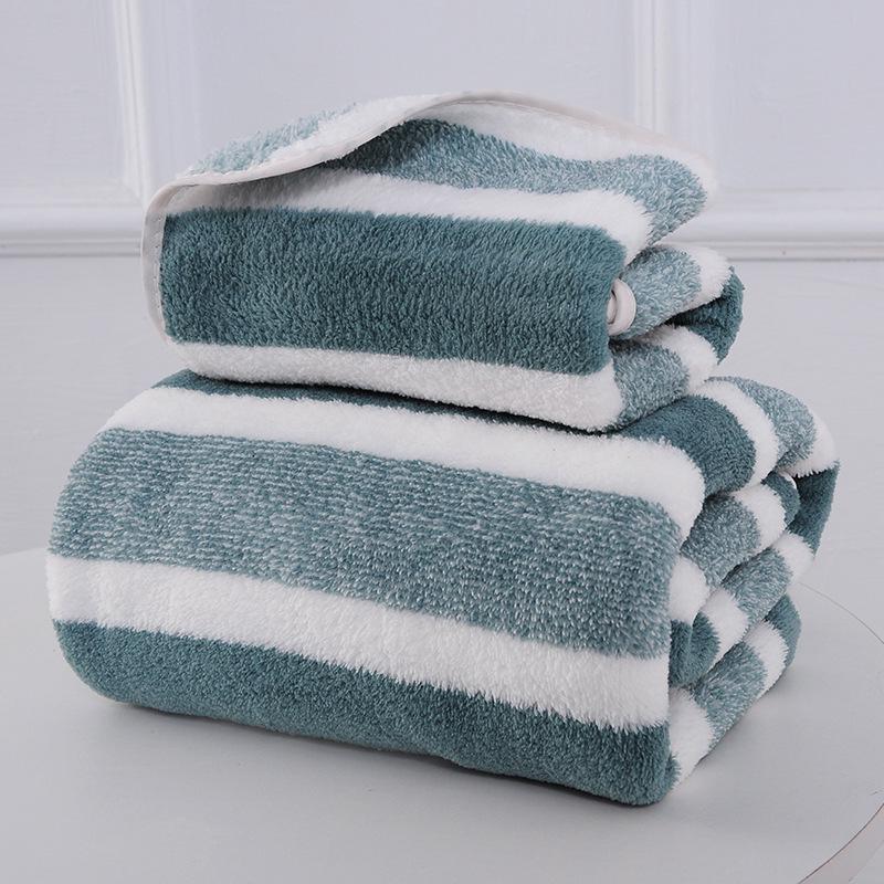 Extra Large Absorbent Coral Fleece Bath Towel with Wide Stripes